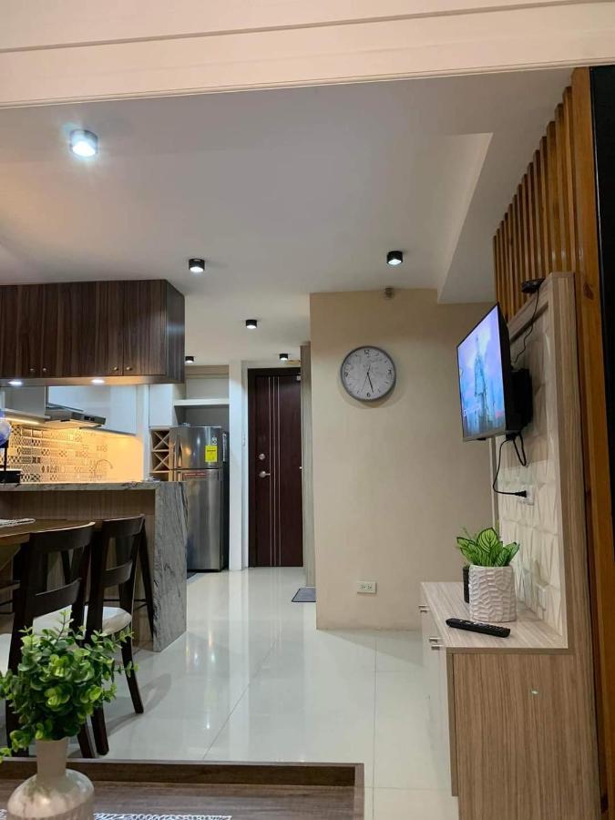 Club Ultima Residences Unit 1712 Cebu Stadt Exterior foto
